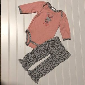 Baby Gear Girl 3-6M matching some bunny loves you